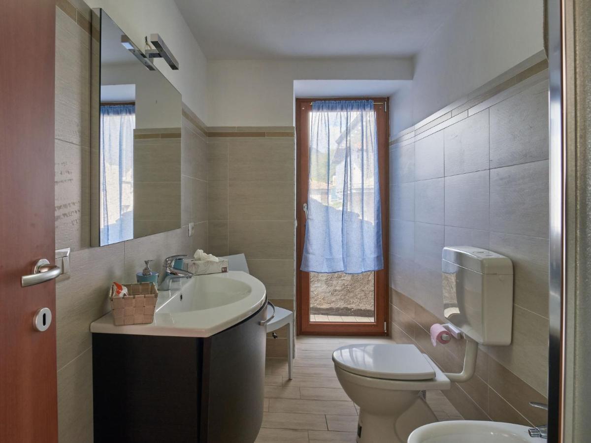 Apartment Rustico Maria - Dma390 By Interhome Vercana Екстер'єр фото