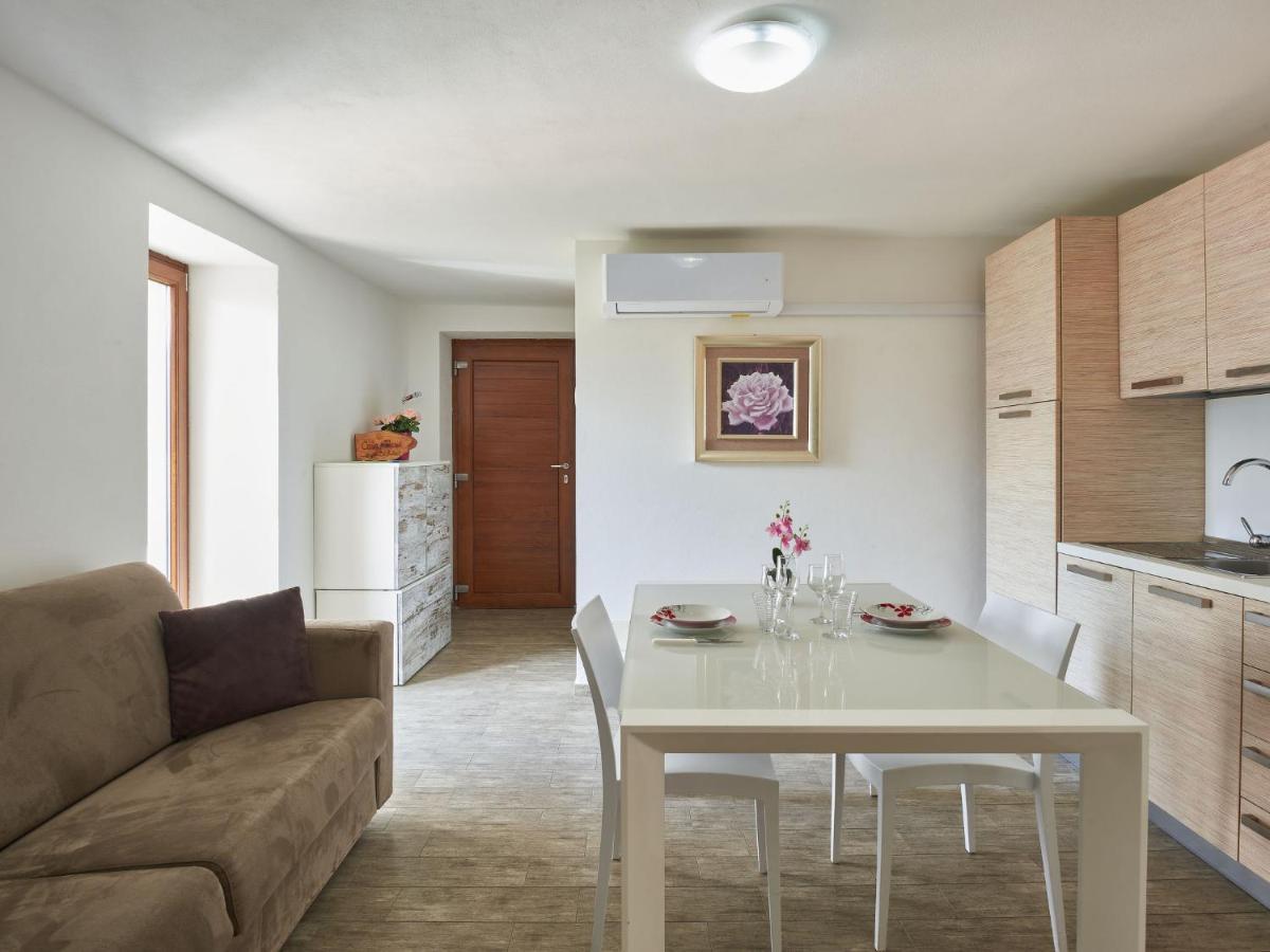 Apartment Rustico Maria - Dma390 By Interhome Vercana Екстер'єр фото