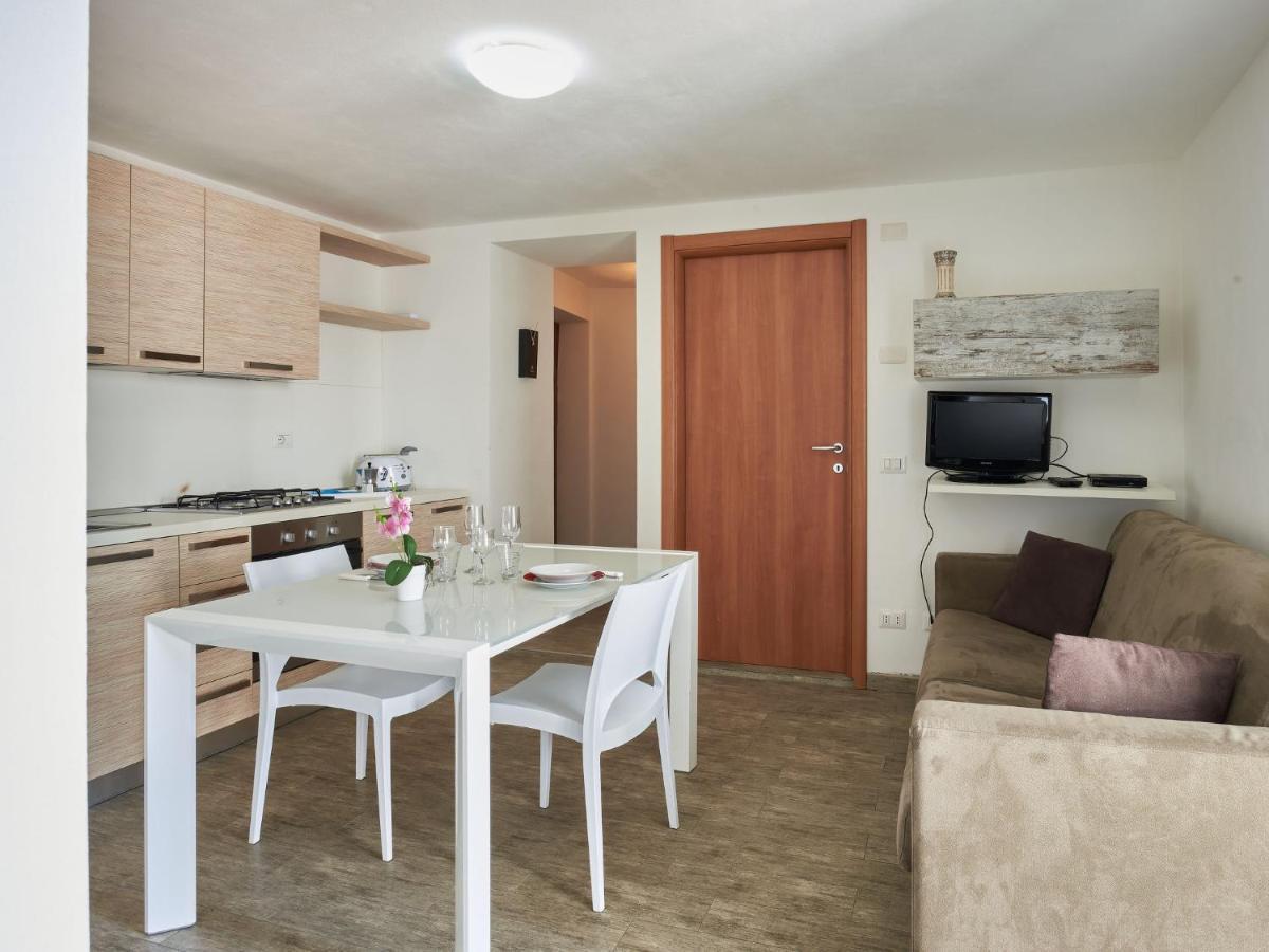 Apartment Rustico Maria - Dma390 By Interhome Vercana Екстер'єр фото